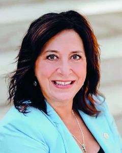Angela Witwer